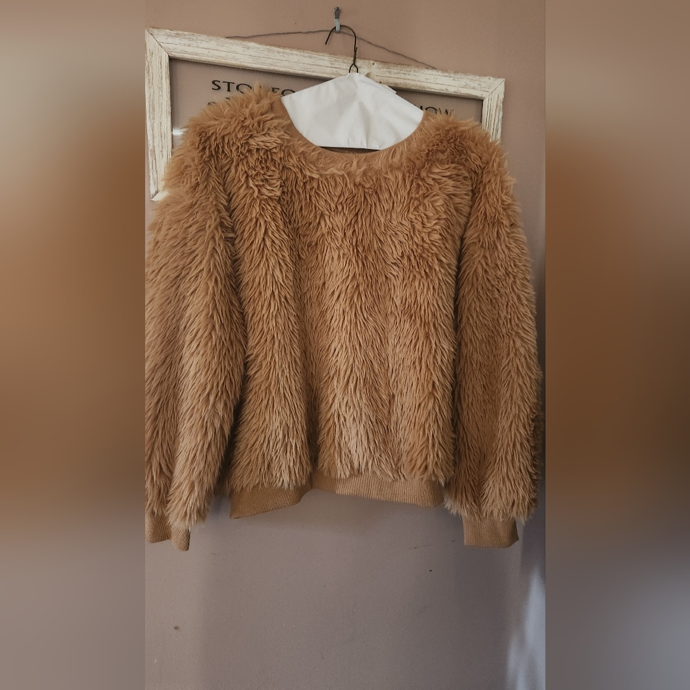 NWT EASEL Faux Shearling Long Sleeve TOP